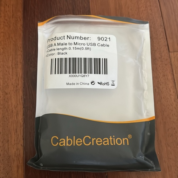 PowerAdd External Battery - Picture 6 of 7